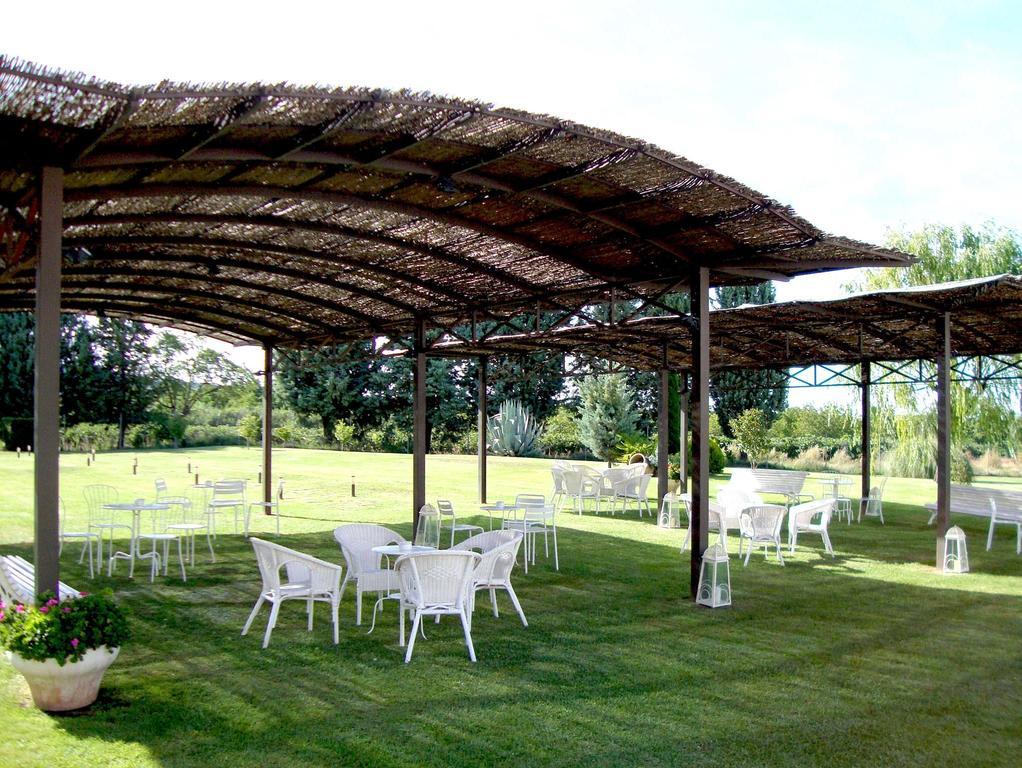 Hotel San Camilo Navarrete Exterior photo