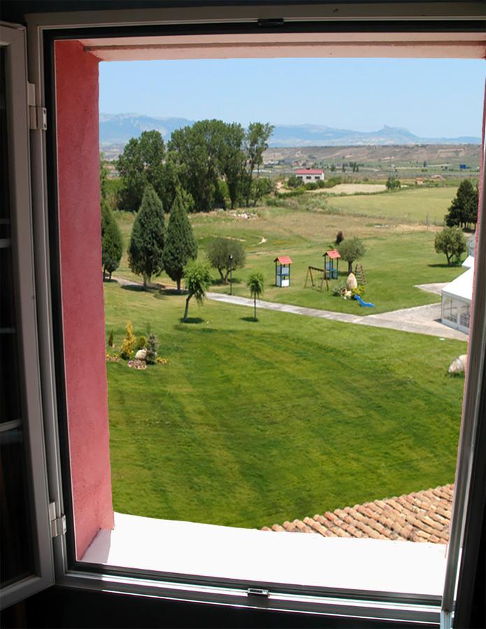 Hotel San Camilo Navarrete Exterior photo